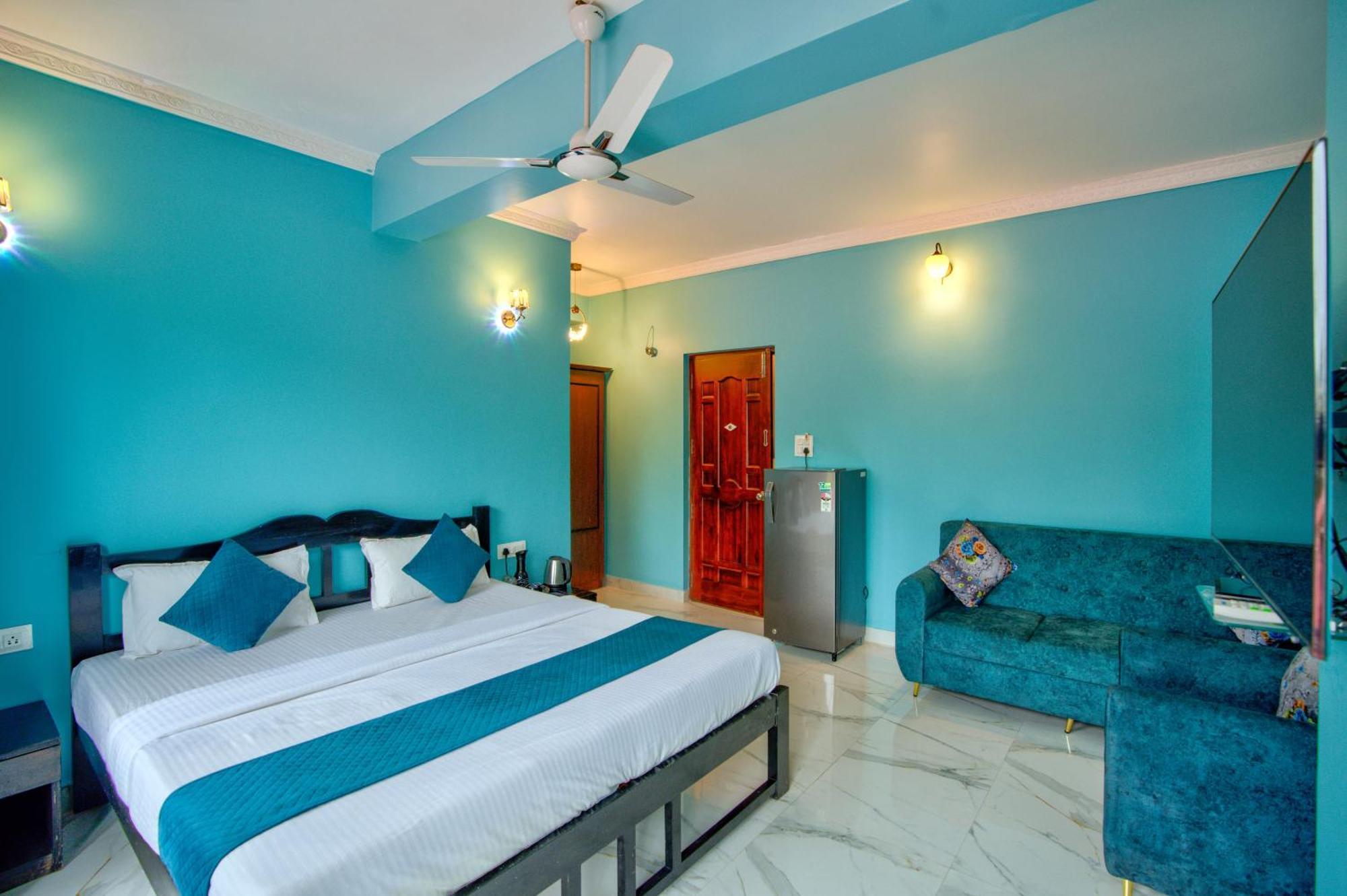 Candolim Beach White Residency Baga Exterior photo
